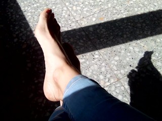 Frolicking with my soles while they sunbathe !!
