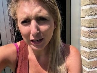 Plump first-timer cougar Sarah Janes Outdoor getting off