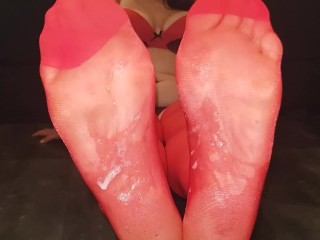 Slobber fetish - slobber on my soles who will come neat them ?? - latinasoles386