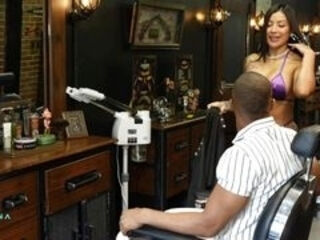 Big-ass Colombian boinks her customer at the barbershop - Mariana Martix & Brandon Cruz