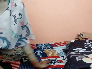 Indian Romantic fuck-a-thon with Desi gf utter Hindi vid